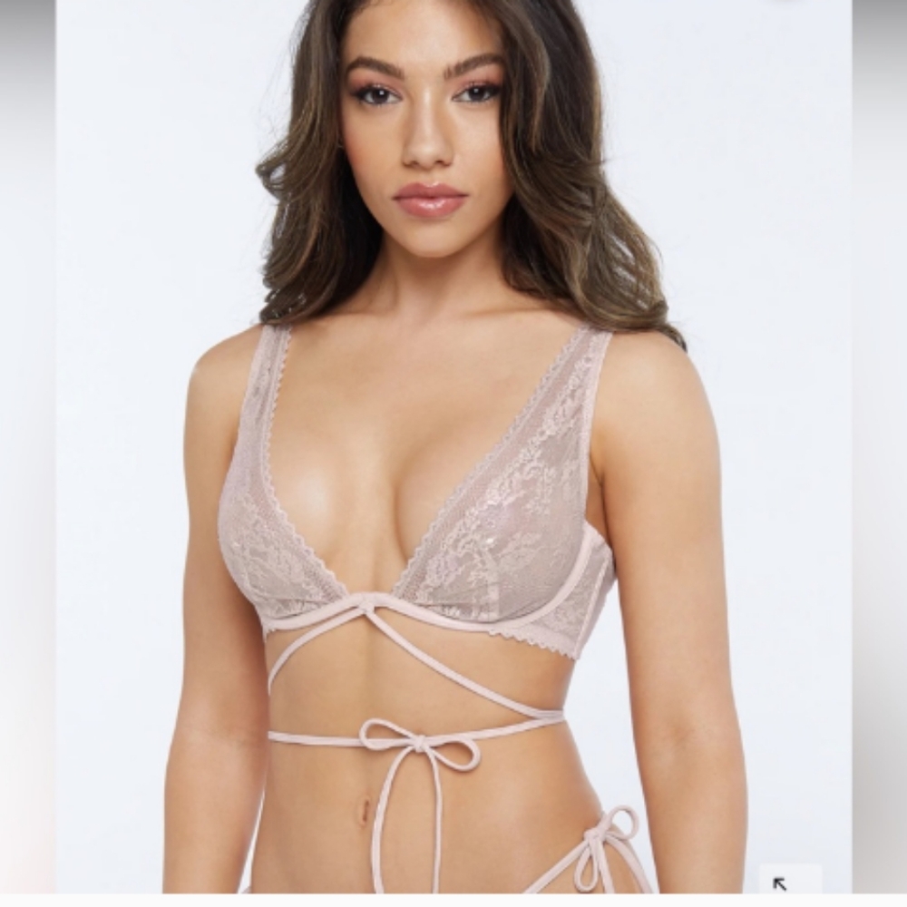 Savage x fenty size 34 ddd nwts - Picture 1 of 8